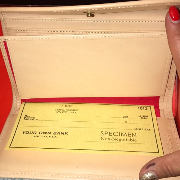 COPY - Brand new Dooney and Bourke wallet - Picture 4 of 5